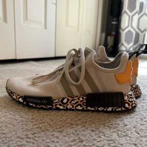 Adidas NMD R1 Bliss Leopard (Women's) - Size 8.5